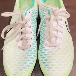 Adidas Soccer Cleats size 8 Women’s or 7 Men’s